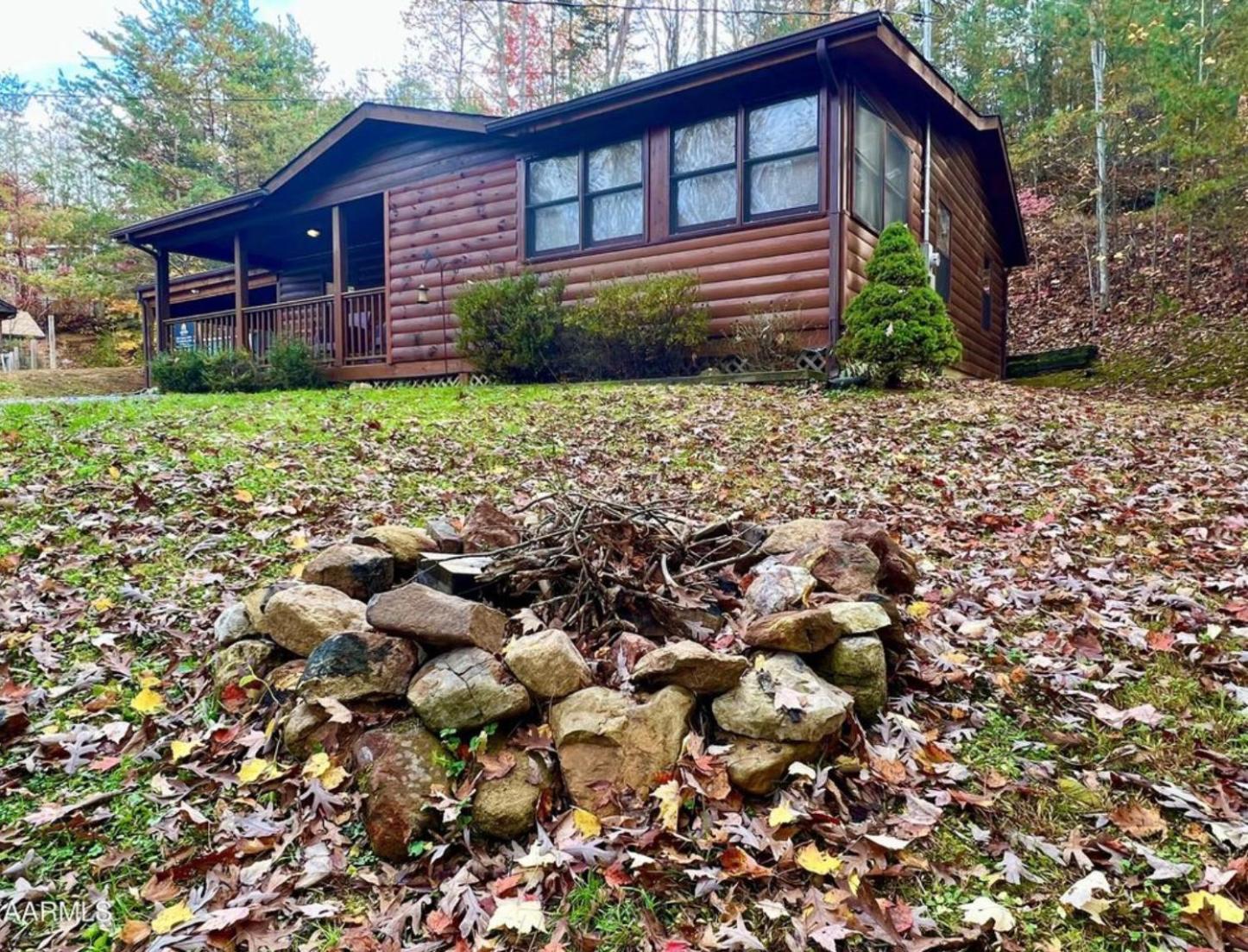Smoky Mountain Enchanting Haven 3Br2Ba Cabin Sevierville Exterior photo